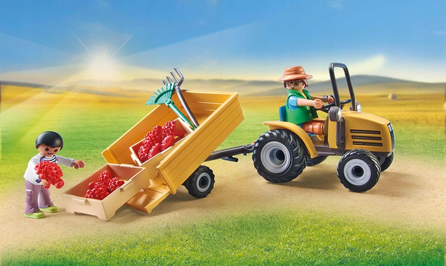 PLAYMOBIL 71442 Country Blocks Traktorius su priekaba ir vandens baku
