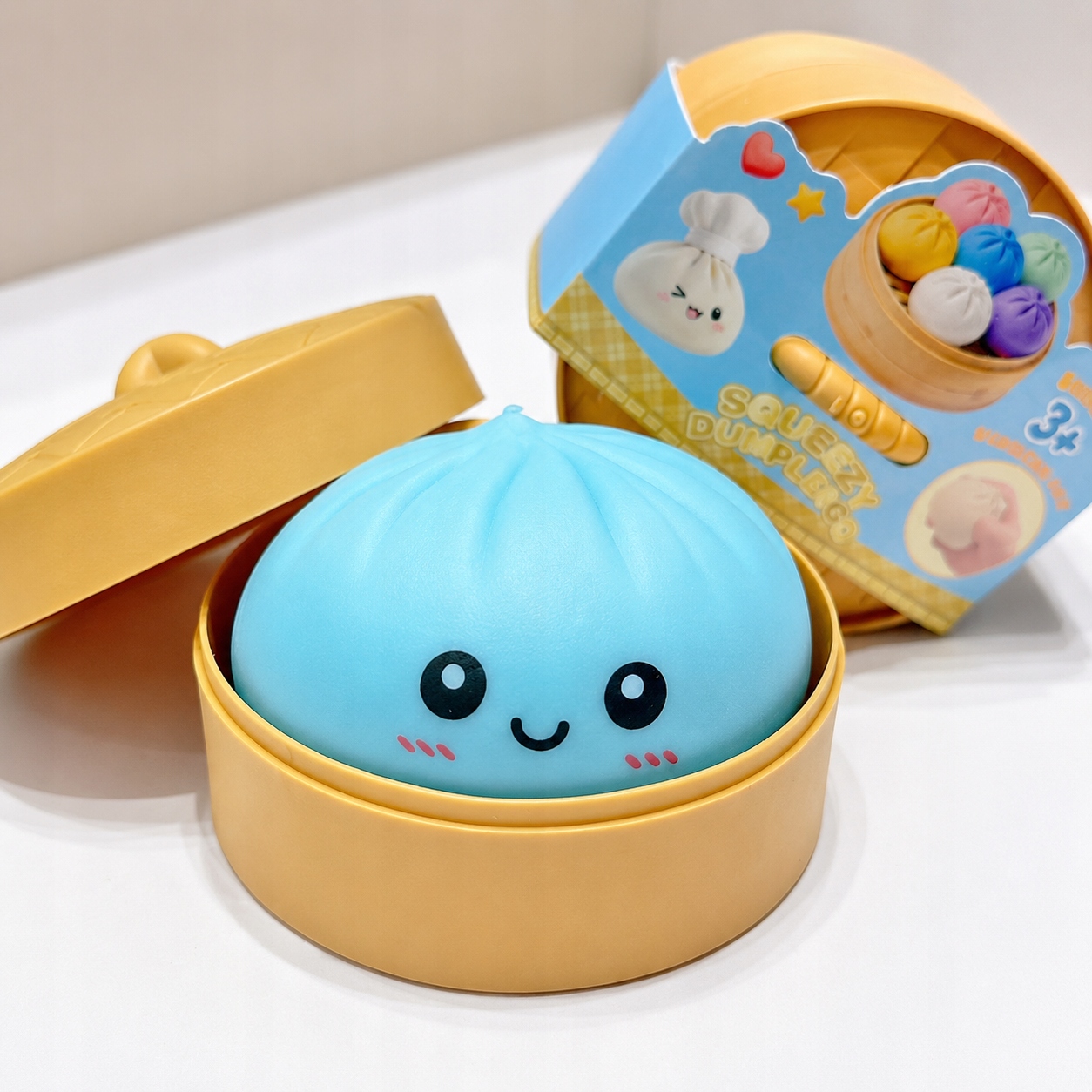 Gniotek Anti-stress Dumpling XXL Squishy in a Box Mystery spaustukas