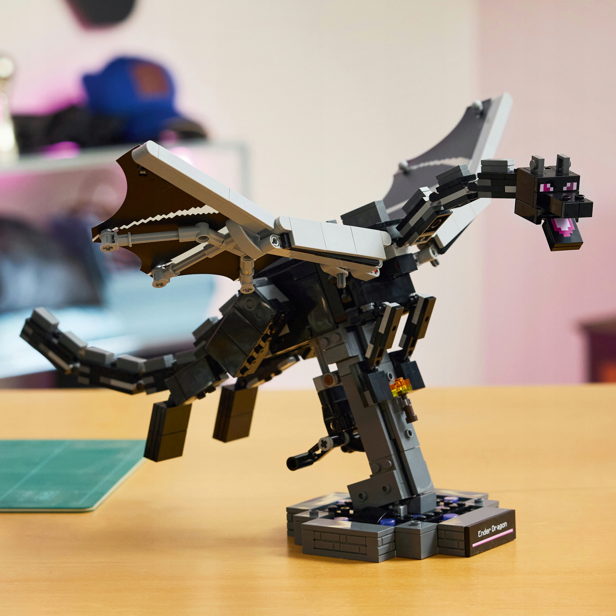 LEGO Minecraft Ender Dragon 21595