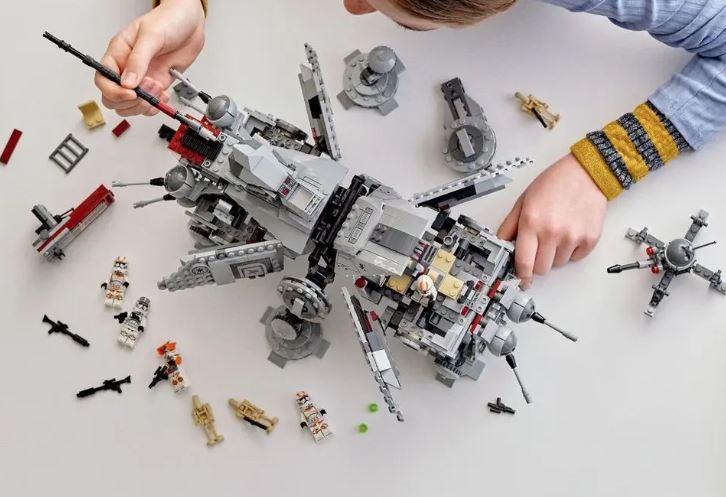 Lego Star Wars 75337 AT-TE žeminė krochuojanti mašina