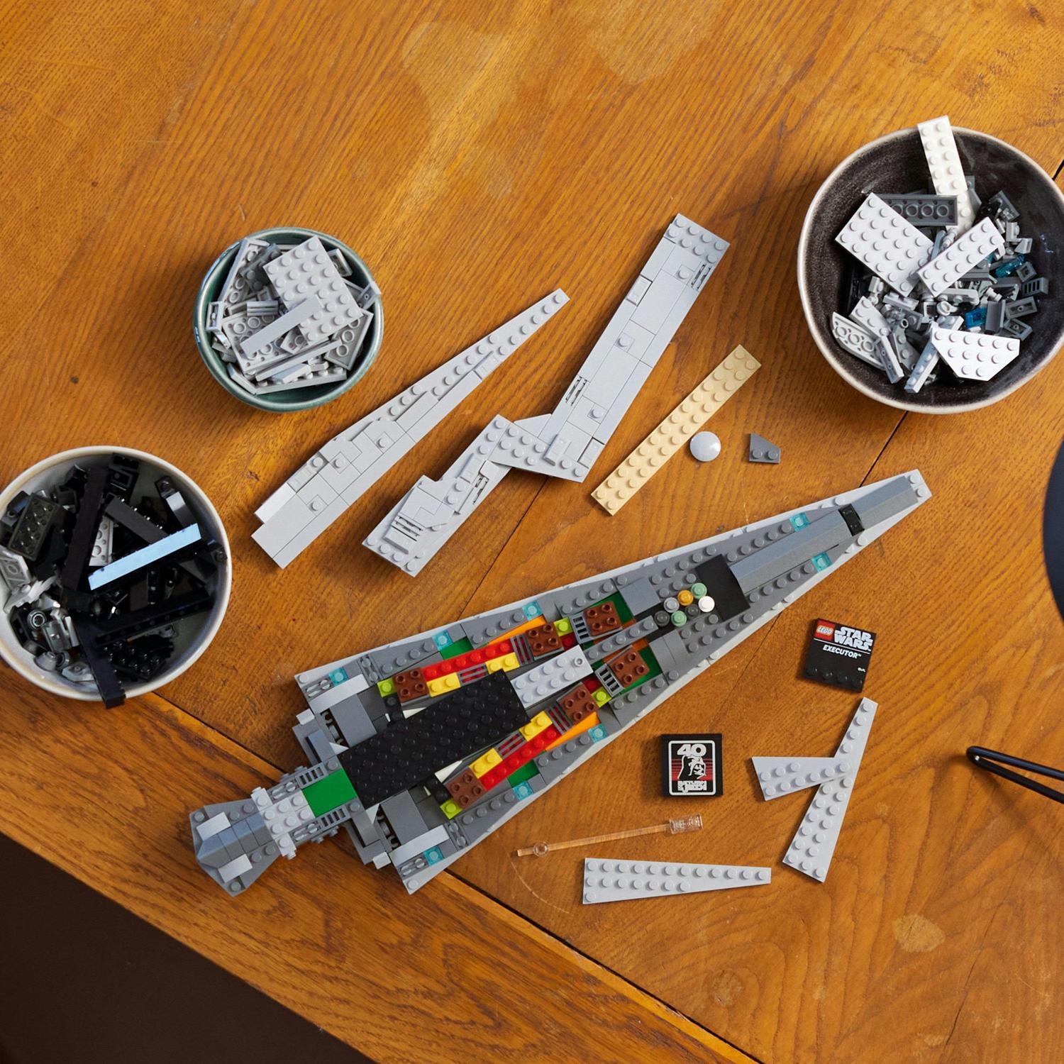 LEGO Star Wars kaladėlės 75356 Vykdytojų klasės žvaigždžių naikintojas