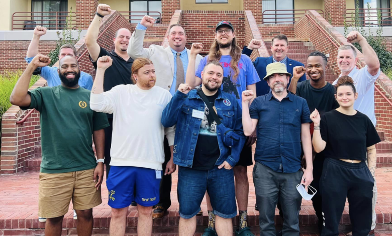 Apple has reached a contract agreement with US retail workers who are unionized for the first time Apple has reached a contract agreement with US retail workers who are unionized for the first time