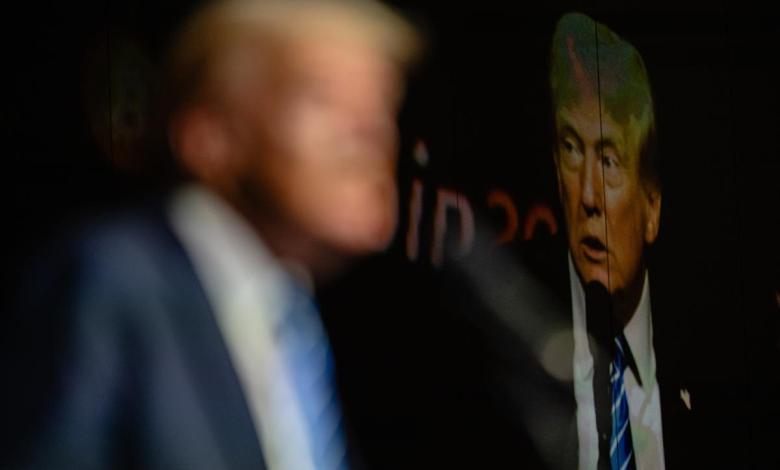 Trump is jumping on cryptocurrency, he seems to know nothing about it Trump is jumping on cryptocurrency, he seems to know nothing about it