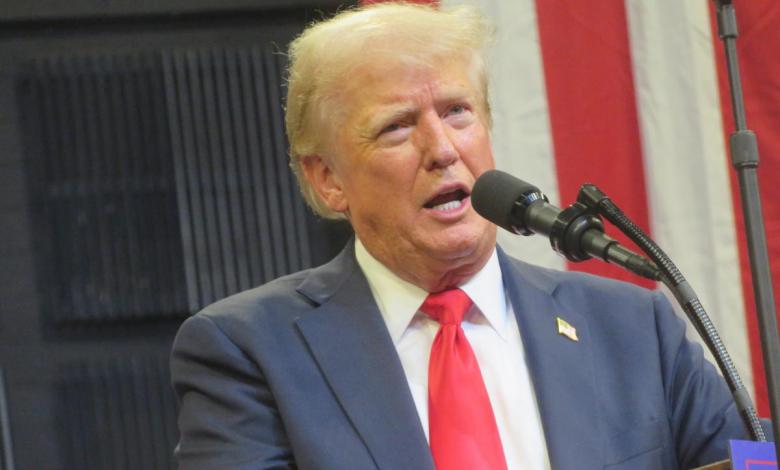UX appears to suppress searches related to Trump UX appears to suppress searches related to Trump