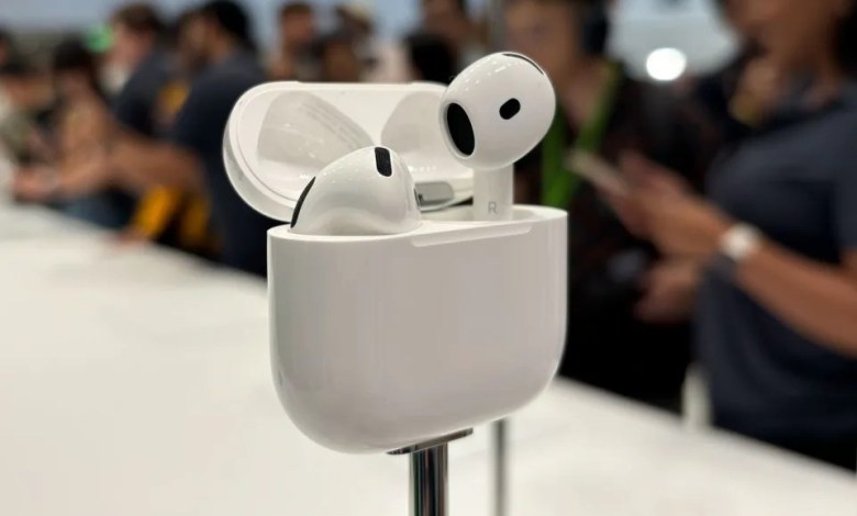 Apple AirPods 4 do not come with a charging cable Apple AirPods 4 do not come with a charging cable