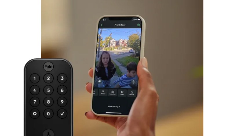 Ecobee smart home users can now unlock Yale and August smart locks from its app Ecobee smart home users can now unlock Yale and August smart locks from its app