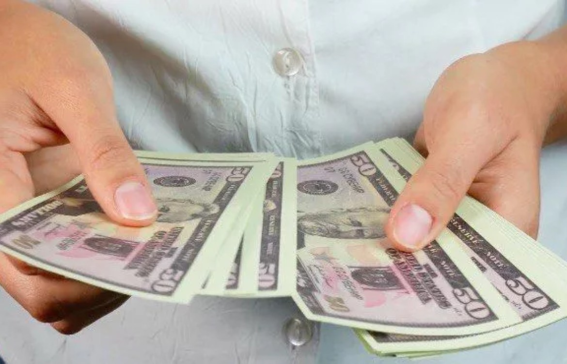 How to Make 50 Dollars a Day Online (50 Best Ways 2025) How to Make 50 Dollars a Day Online (50 Best Ways 2025)