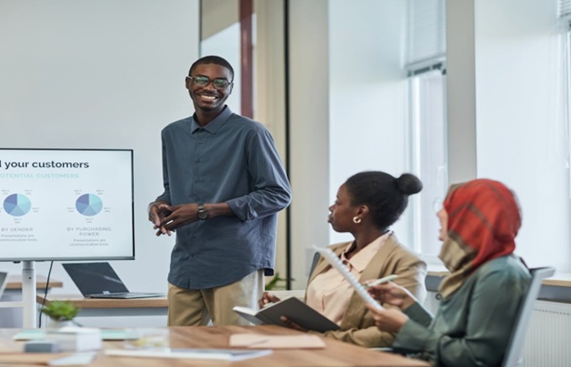 Using Technology to Improve Stakeholder Communication and Engagement Using Technology to Improve Stakeholder Communication and Engagement