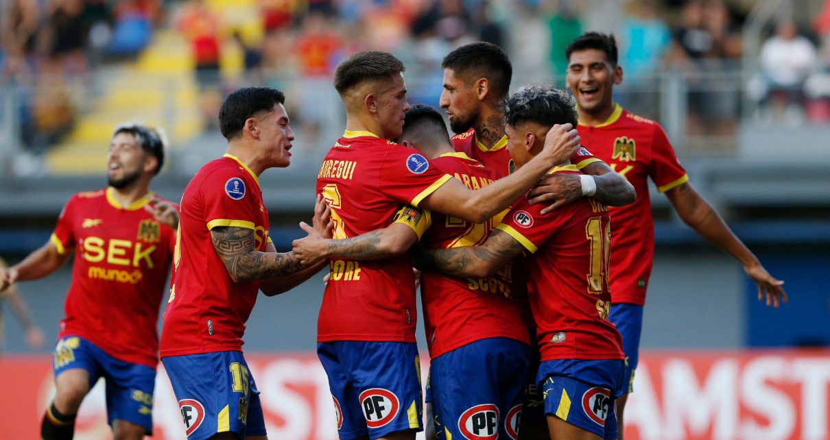 Unión Española despierta y se aferra a la permanencia: ya está a un punto de Limache Unión Española despierta y se aferra a la permanencia: ya está a un punto de Limache