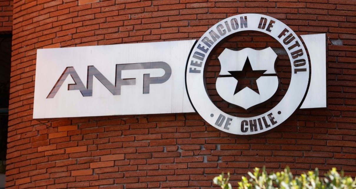 Supercopa de Chile sigue en el limbo por falta de estadio Supercopa de Chile sigue en el limbo por falta de estadio