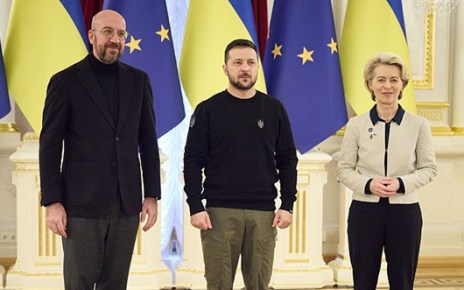 Europa reafirma apoyo financiero a Ucrania para evitar su quiebra Europa reafirma apoyo financiero a Ucrania para evitar su quiebra