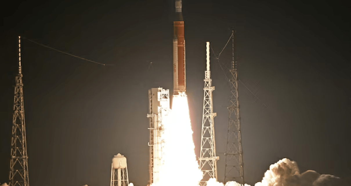 Misión Artemis II soluciona fallas técnicas tras exitoso despegue rumbo a la Luna Misión Artemis II soluciona fallas técnicas tras exitoso despegue rumbo a la Luna