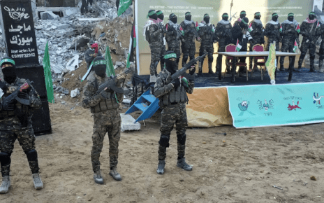 Hamás accede a liberar rehenes israelíes y pide revisar plan de paz de Trump Hamás accede a liberar rehenes israelíes y pide revisar plan de paz de Trump