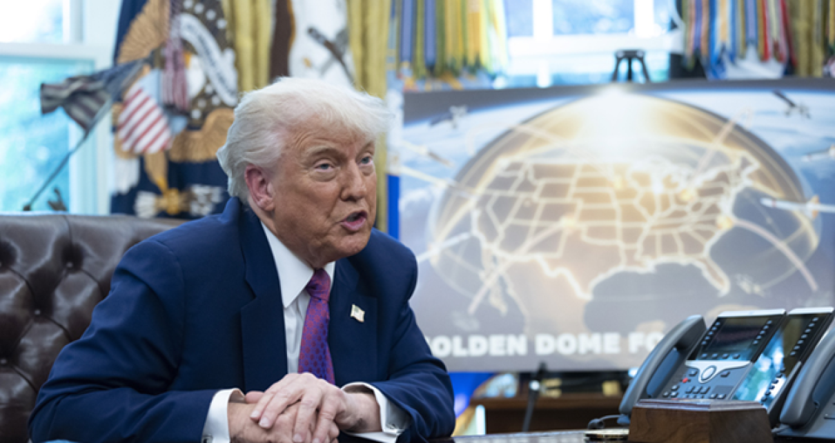 Trump justifica movilización de dos submarinos nucleares hacia Rusia Trump justifica movilización de dos submarinos nucleares hacia Rusia