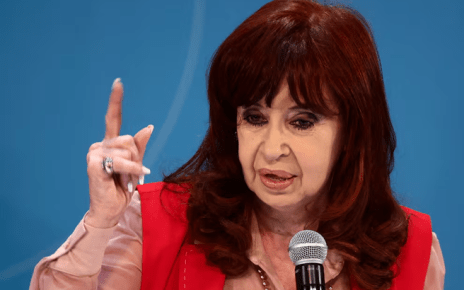 Justicia argentina concede arresto domiciliario con tobillera a C. Fernández Justicia argentina concede arresto domiciliario con tobillera a C. Fernández