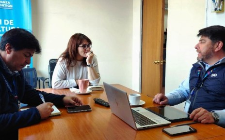 CGE se reúne con autoridades regionales y de la provincia de Maipo para presentar iniciativas de su Plan Verano 2025-2026 CGE se reúne con autoridades regionales y de la provincia de Maipo para presentar iniciativas de su Plan Verano 2025-2026