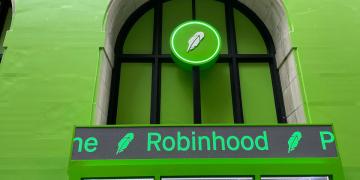 Robinhood enters the mortgage space with discounted rates and money toward closing costs Robinhood enters the mortgage space with discounted rates and money toward closing costs