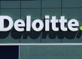 Big Four accounting chooses AI over humans, cuts benefits & hiring Big Four accounting chooses AI over humans, cuts benefits & hiring