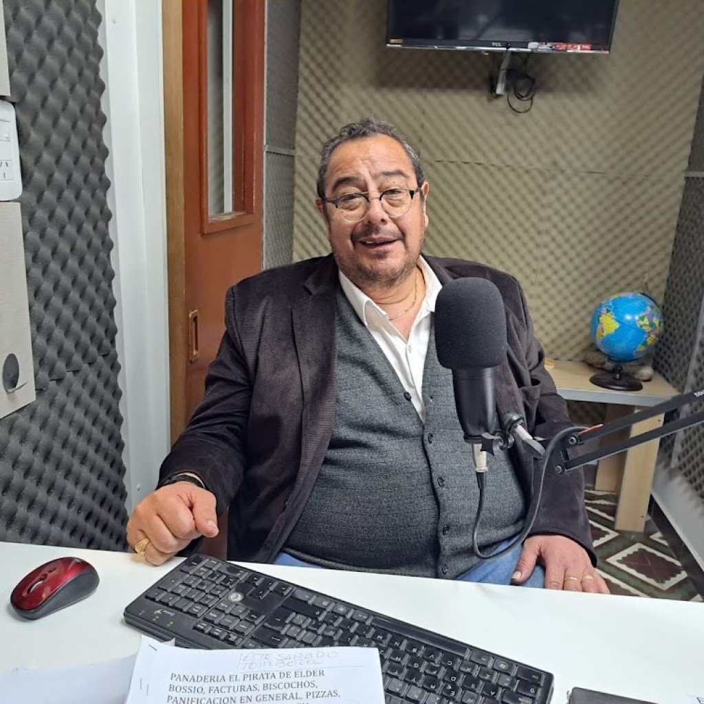 EL INTENDENTE DE DALMACIO, DANIEL TORRES, VISITÓ FM 2000 EL INTENDENTE DE DALMACIO, DANIEL TORRES, VISITÓ FM 2000