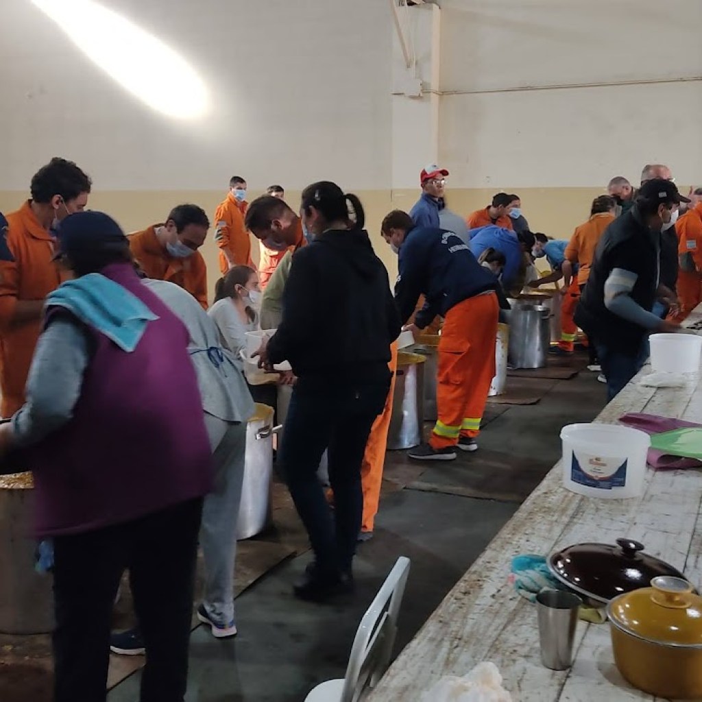 BOMBEROS SIGUE CELEBRANDO BOMBEROS SIGUE CELEBRANDO