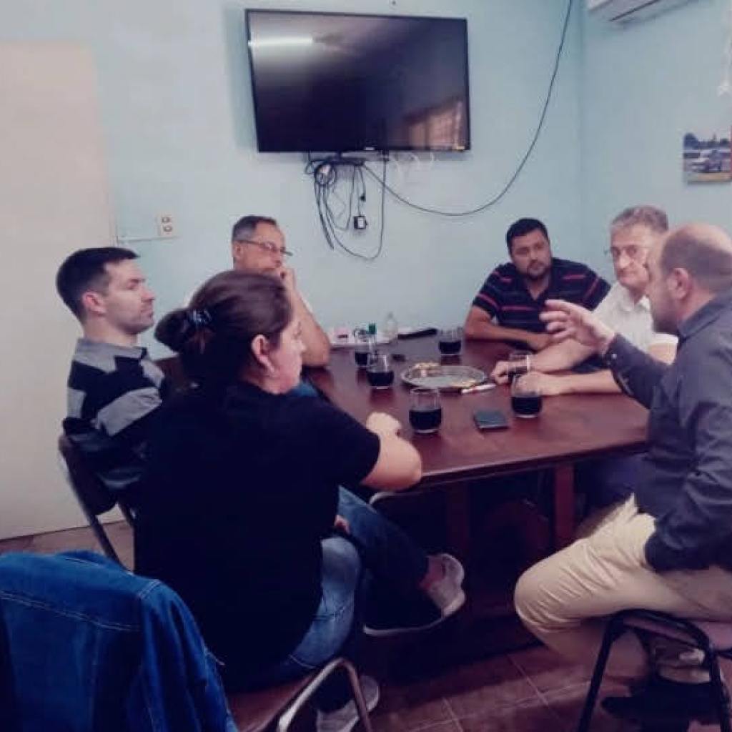 PUNTA DEL AGUA: IMPORTANTE REUNIÓN CON EL SUBSECRETARIO DE INFRAESTRUCTURA ELÉCTRICA PUNTA DEL AGUA: IMPORTANTE REUNIÓN CON EL SUBSECRETARIO DE INFRAESTRUCTURA ELÉCTRICA