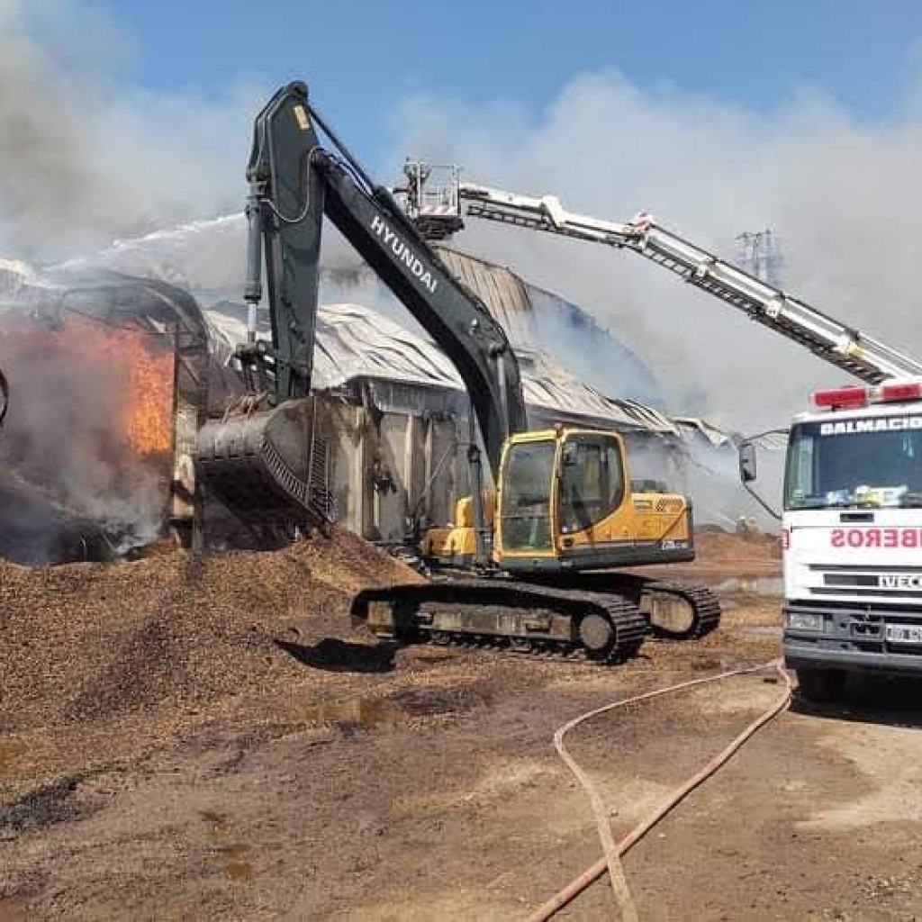 SITUACIÓN DE INCENDIOS. HABLAMOS CON JOSÉ MACIAS. SITUACIÓN DE INCENDIOS. HABLAMOS CON JOSÉ MACIAS.