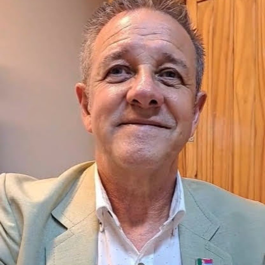 MANO A MANO CON EL INTENDENTE DE HERNANDO, DR. RICARDO BIANCHINI, EN SU PRIMER AÑO DE GESTIÓN. MANO A MANO CON EL INTENDENTE DE HERNANDO, DR. RICARDO BIANCHINI, EN SU PRIMER AÑO DE GESTIÓN.