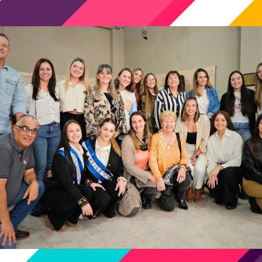 SOBERANAS DE LA FIESTA NACIONAL DEL MANÍ SE REÚNEN PARA APORTAR IDEAS Y COLABORAR EN LA PRÓXIMA EDICIÓN SOBERANAS DE LA FIESTA NACIONAL DEL MANÍ SE REÚNEN PARA APORTAR IDEAS Y COLABORAR EN LA PRÓXIMA EDICIÓN