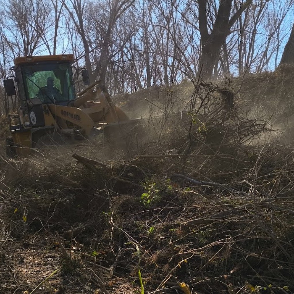 LIMPIEZA DE CANALES LIMPIEZA DE CANALES