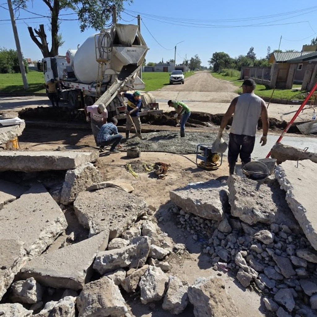 SIGUEN LAS OBRAS EN HERNANDO SIGUEN LAS OBRAS EN HERNANDO
