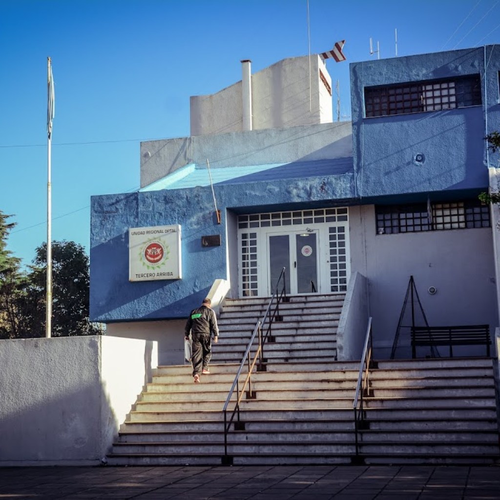 POLICÍA DEPARTAMENTAL TERCERO ARRIBA: INFORME DEL FIN DE SEMANA POLICÍA DEPARTAMENTAL TERCERO ARRIBA: INFORME DEL FIN DE SEMANA