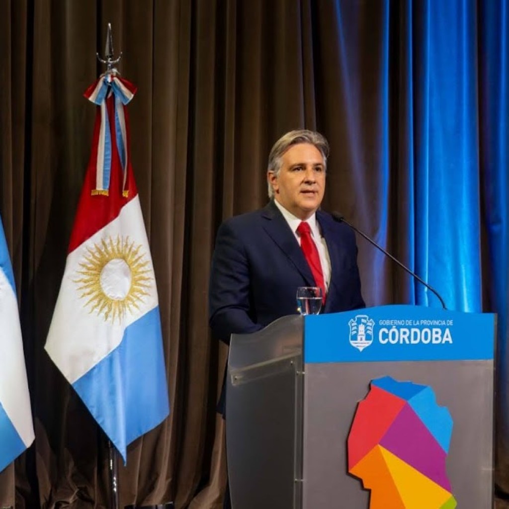 LLARYORA ANUNCIÓ LA COMPRA DE 150.000 VACUNAS CONTRA EL DENGUE LLARYORA ANUNCIÓ LA COMPRA DE 150.000 VACUNAS CONTRA EL DENGUE