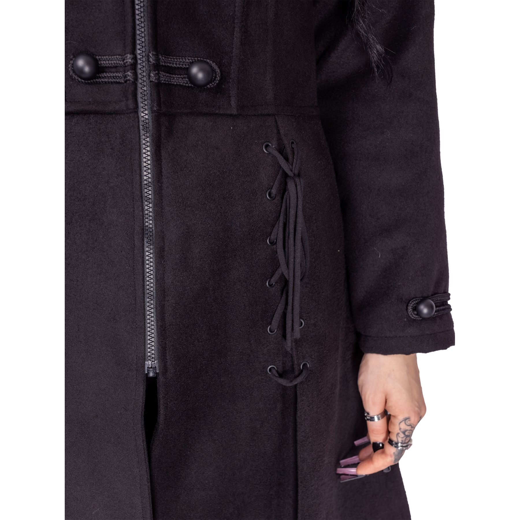 HAUNT COAT