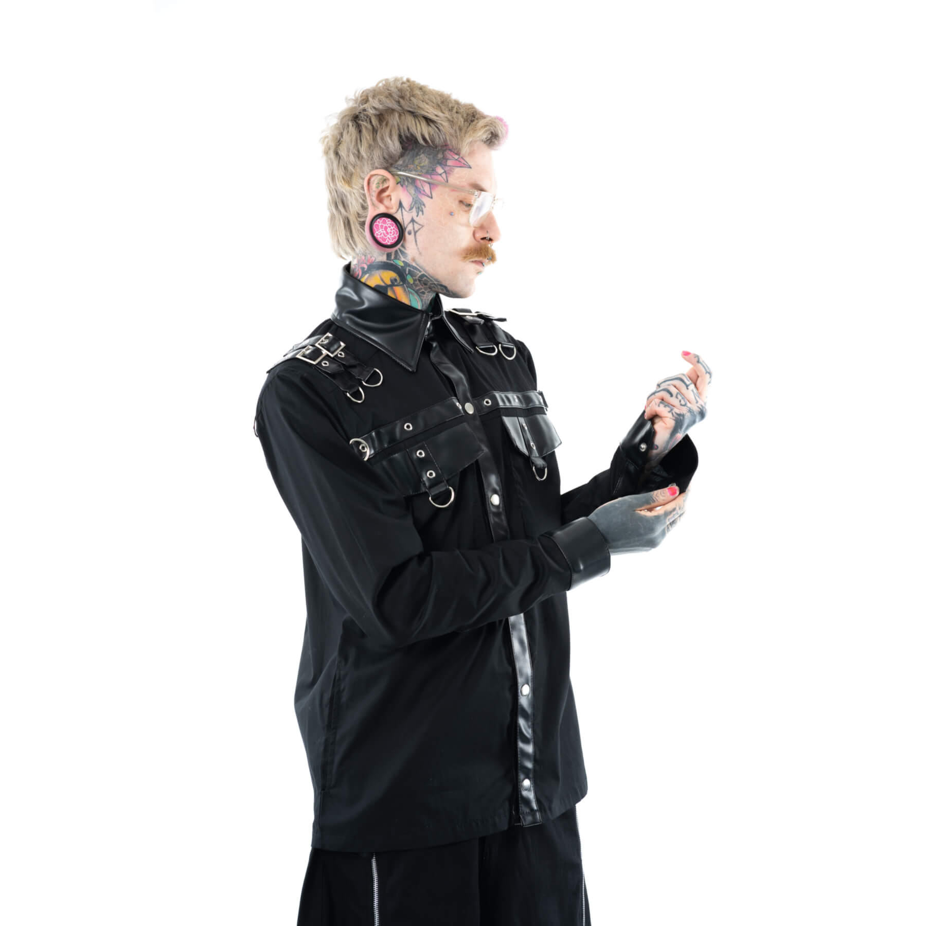 AJANI SHIRT – BLACK