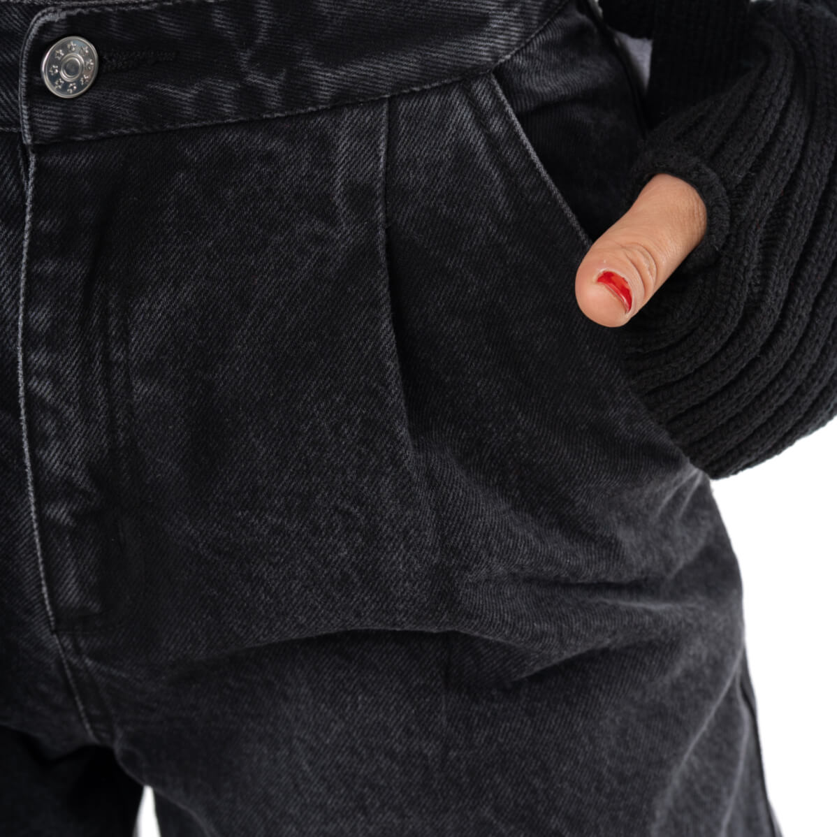 DEIA JEANS – BLACK STONEWASH