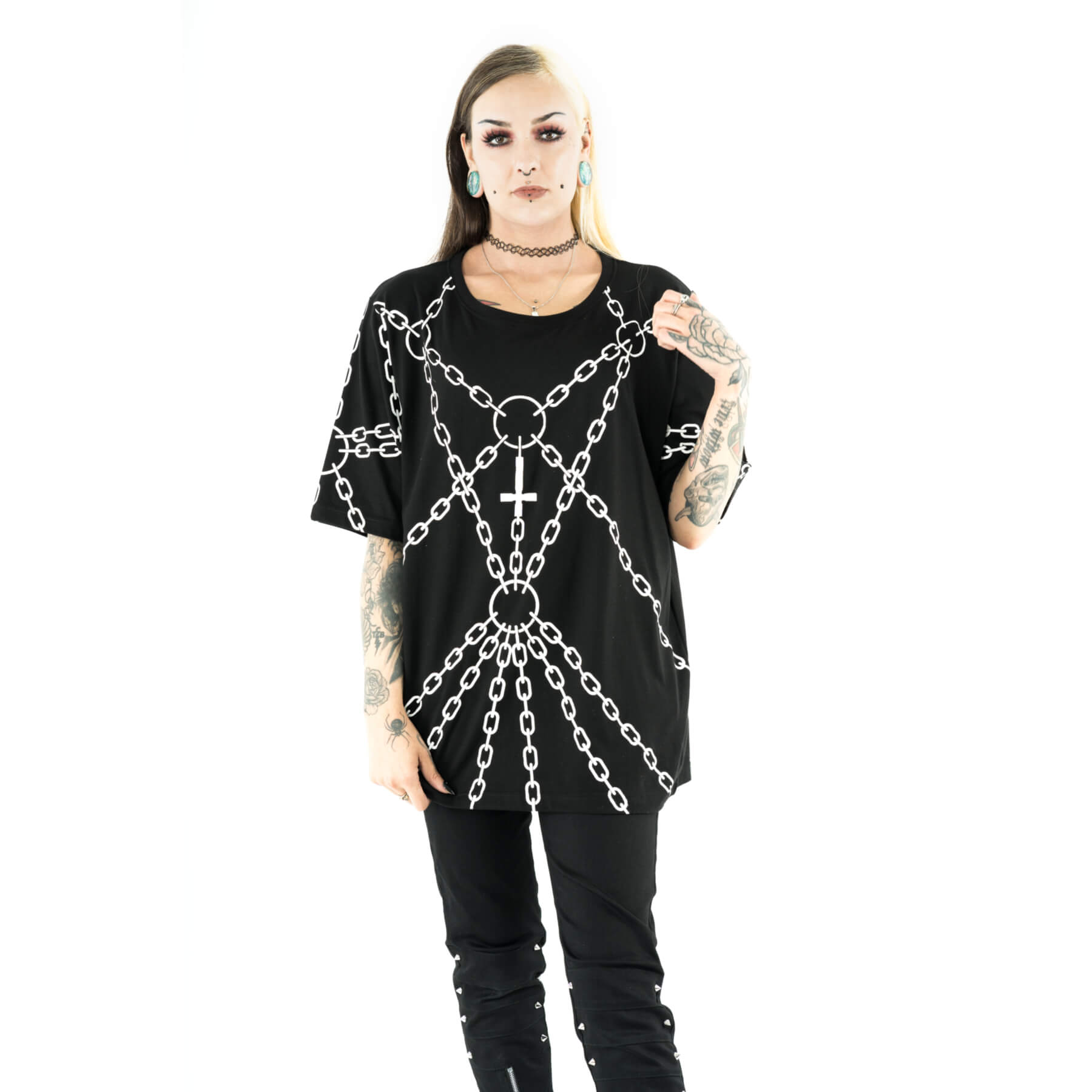 ENCHAINED TOP – BLACK