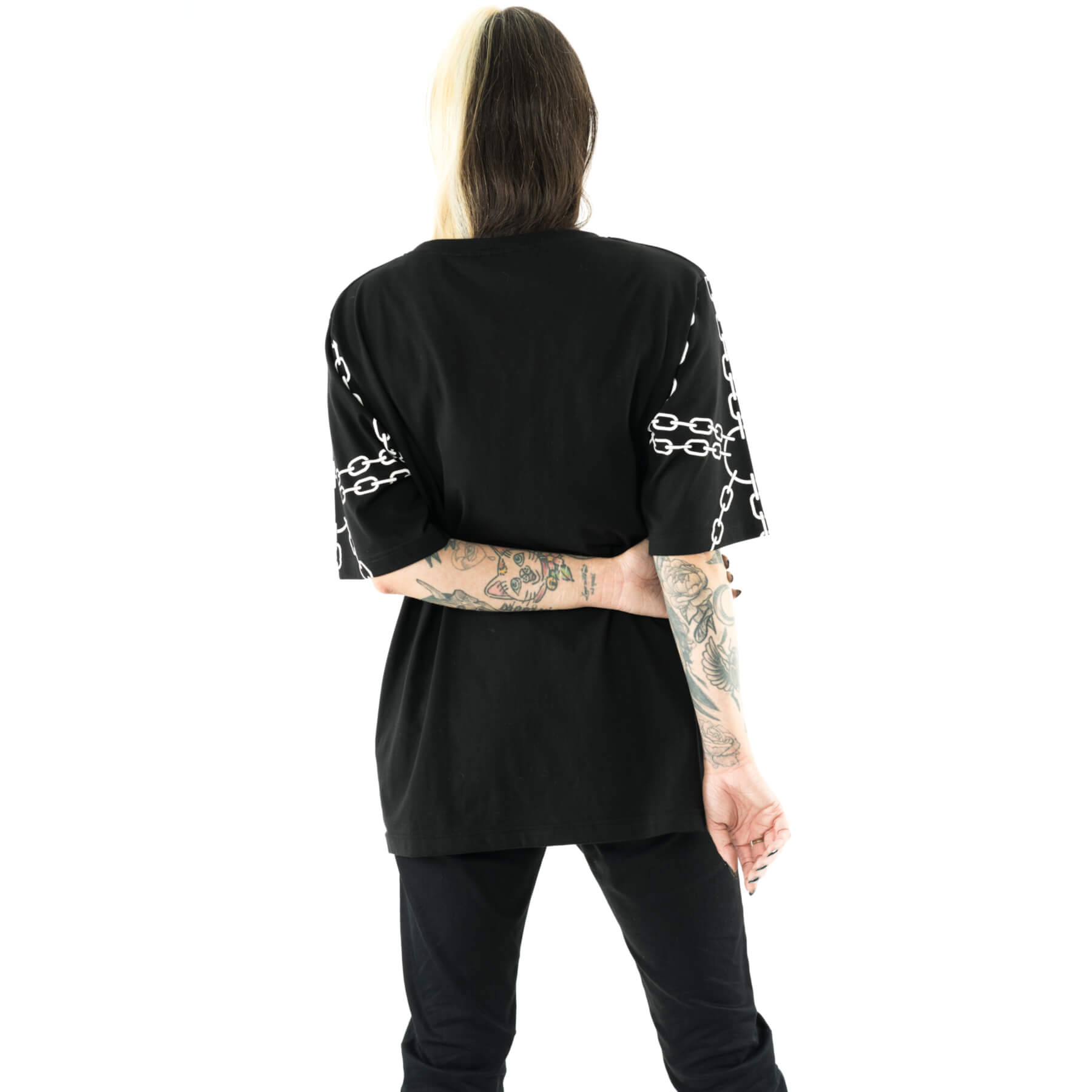 ENCHAINED TOP – BLACK