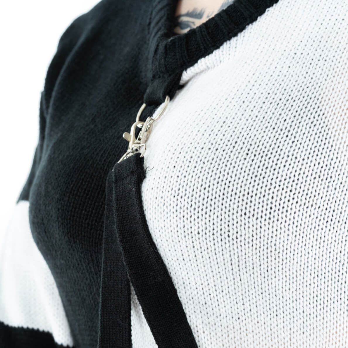 GENOA TOP – BLACK/WHITE