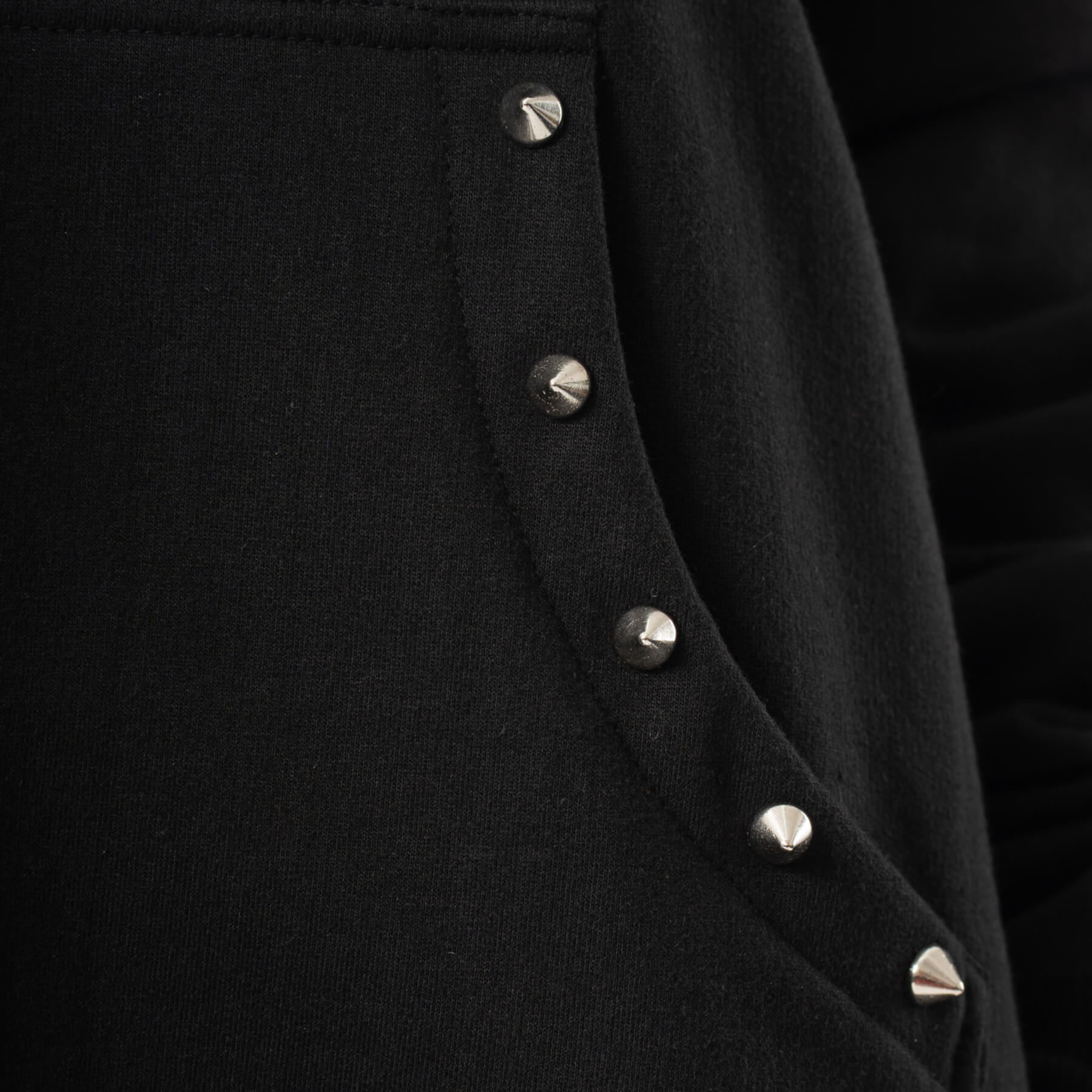 HANOA JUMPER – BLACK