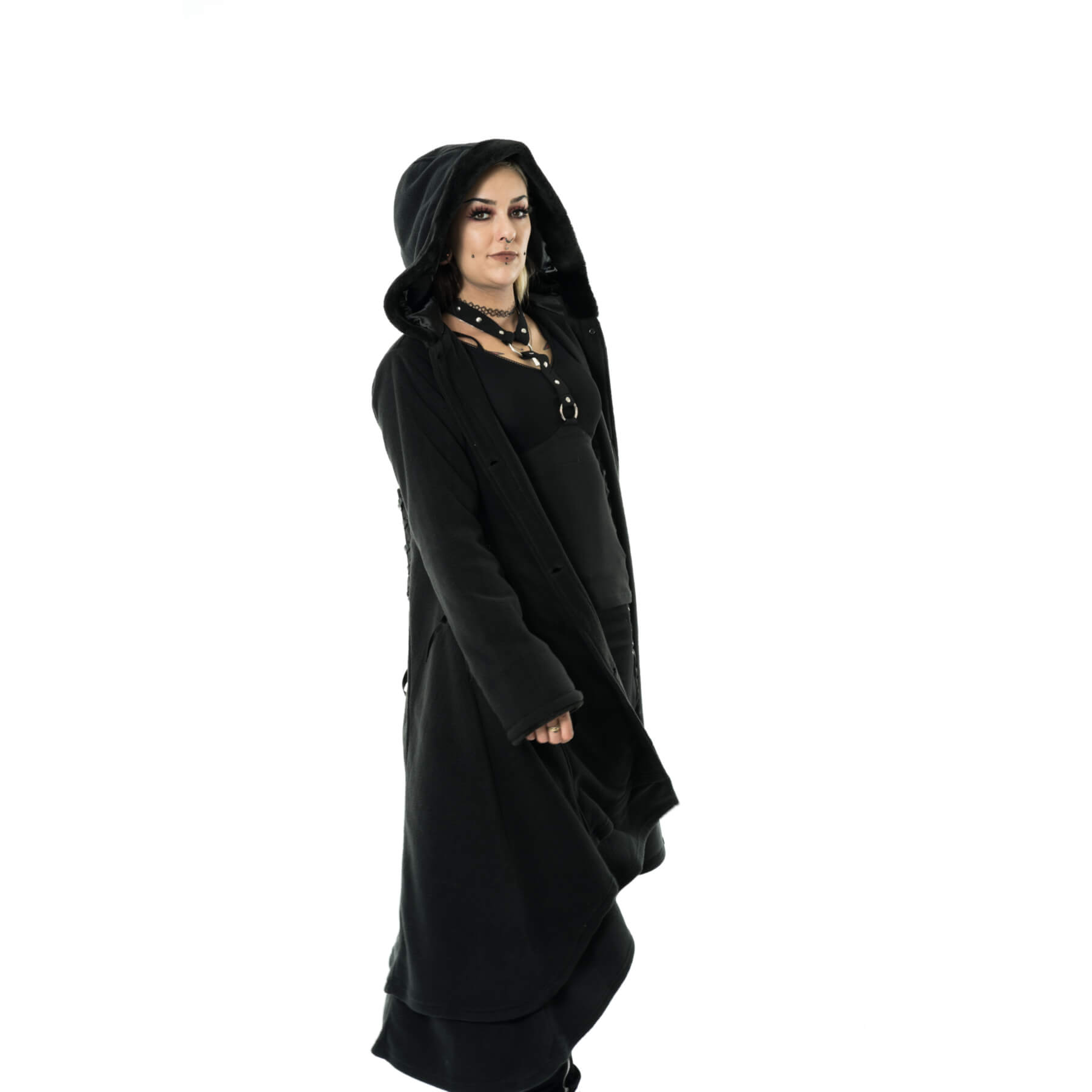 HOLLIER COAT – BLACK