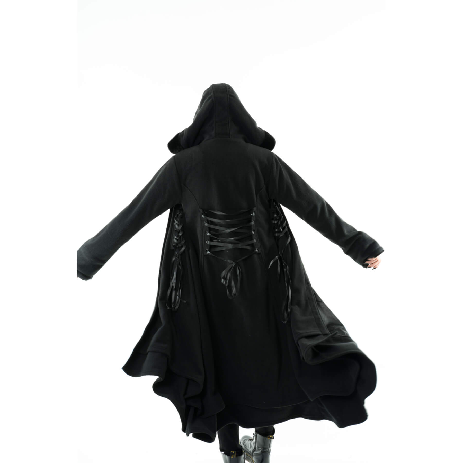 HOLLIER COAT – BLACK