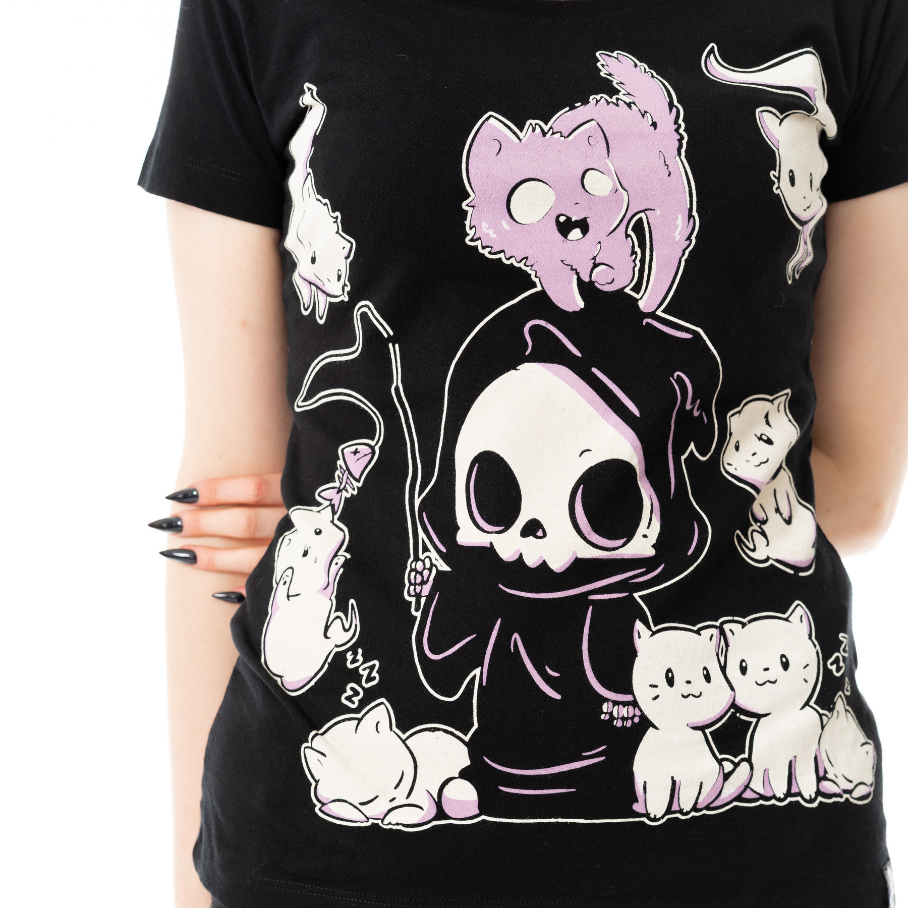 NINE LIVES T SHIRT – BLACK