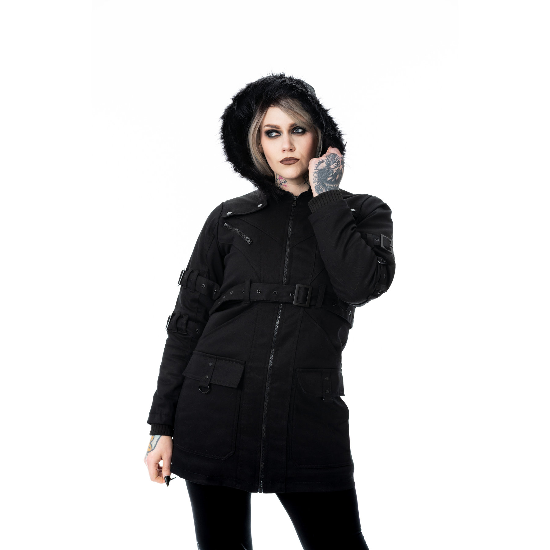 AMBOREE JACKET – BLACK