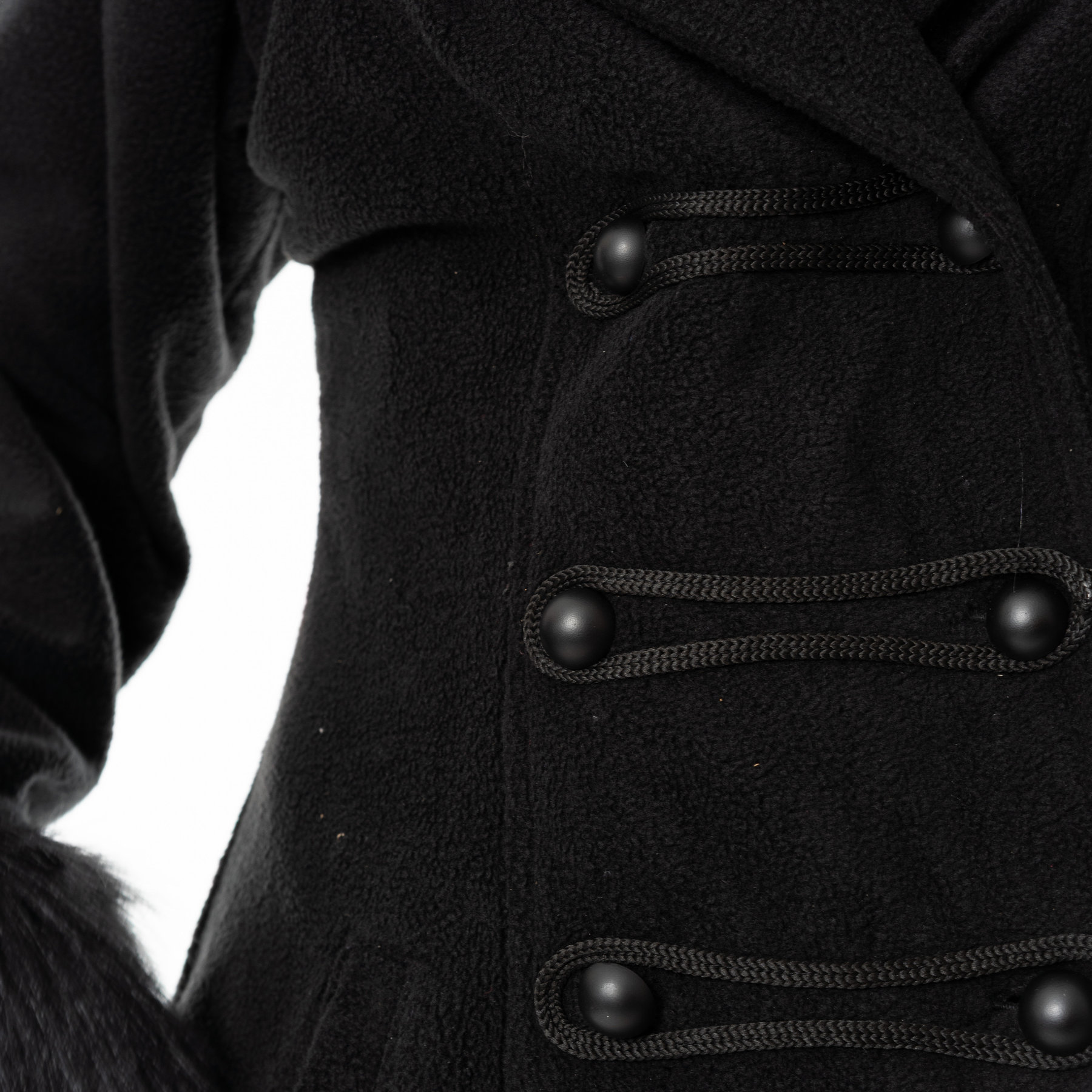EIRWEN COAT – BLACK
