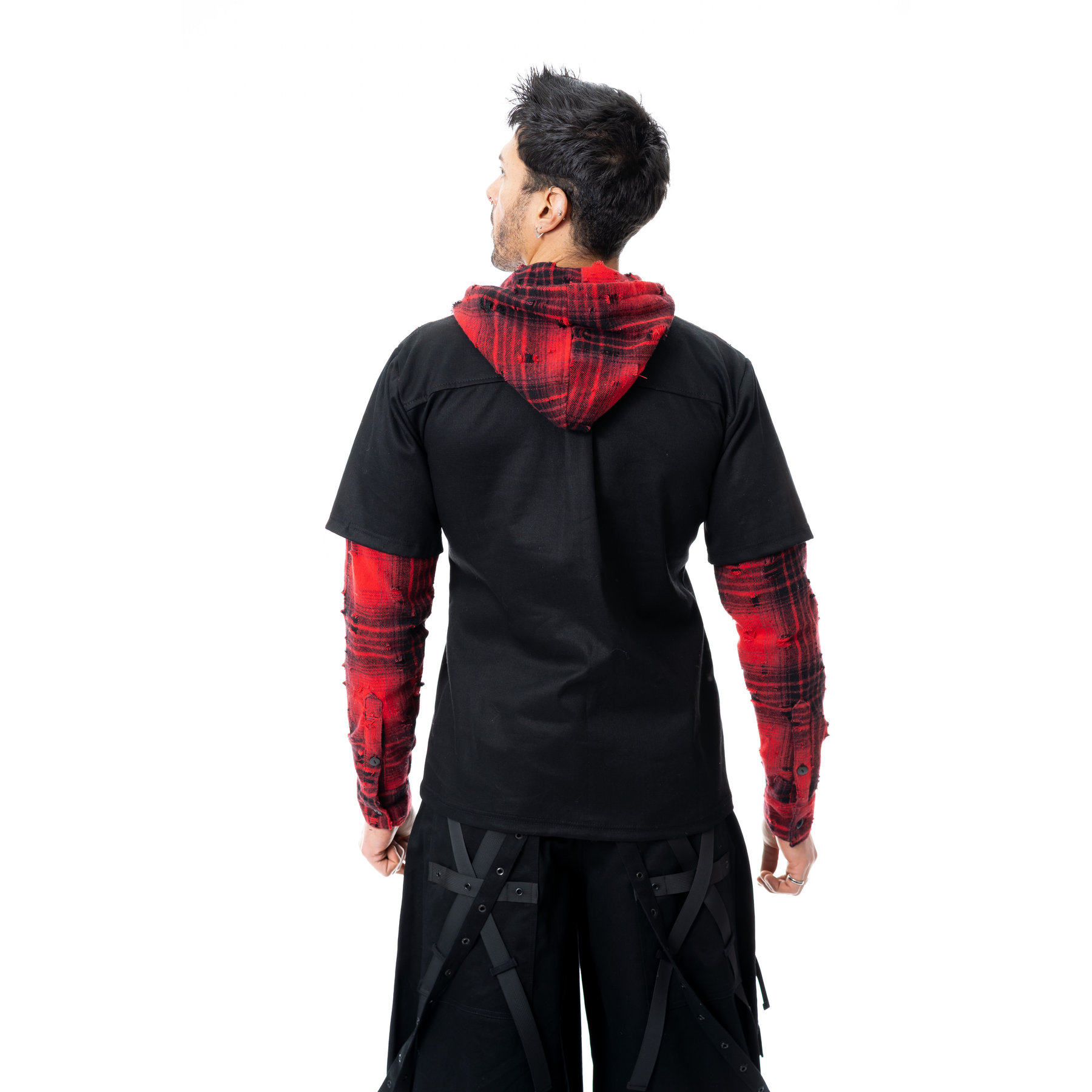 ELLERY SHACKET – BLACK/RED