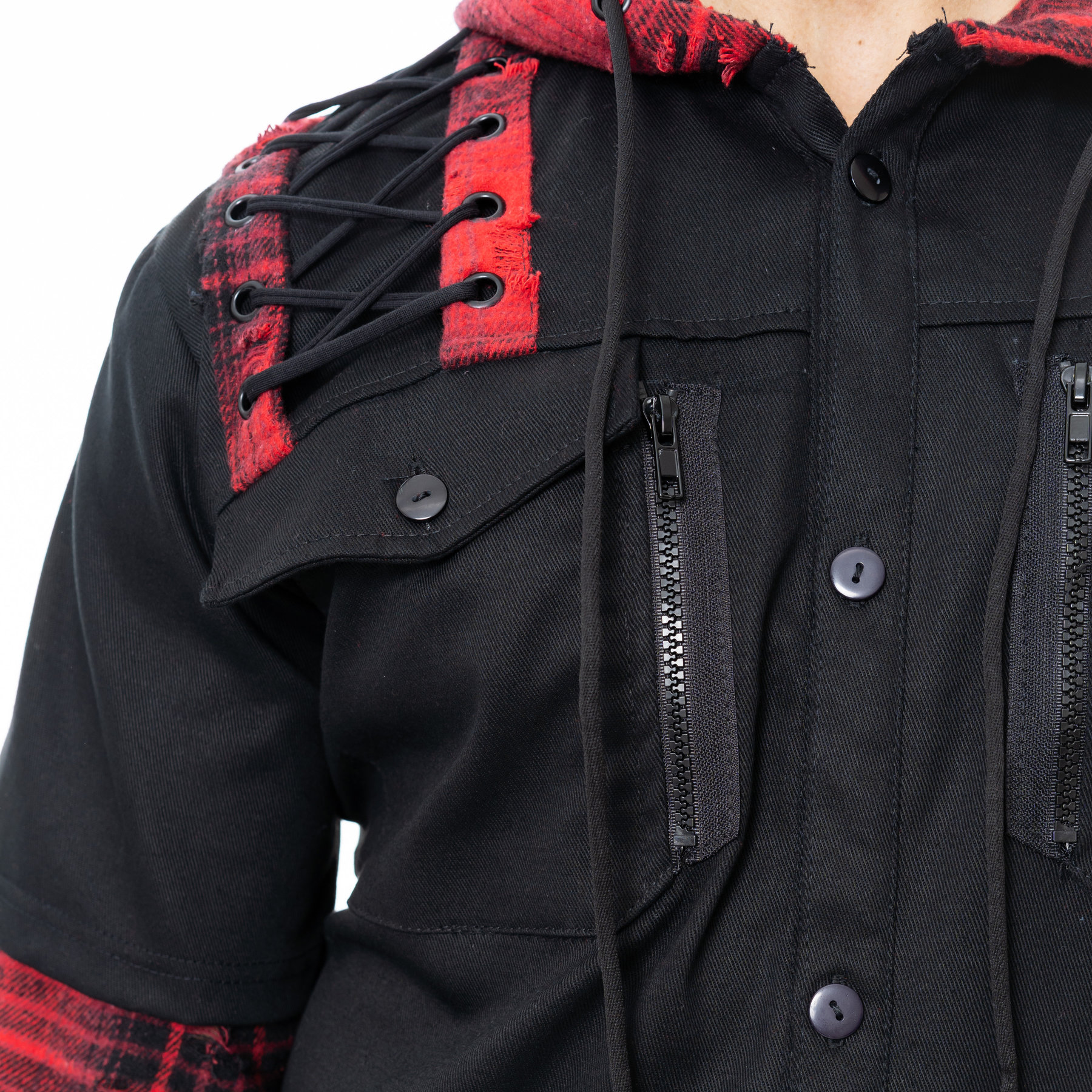 ELLERY SHACKET – BLACK/RED