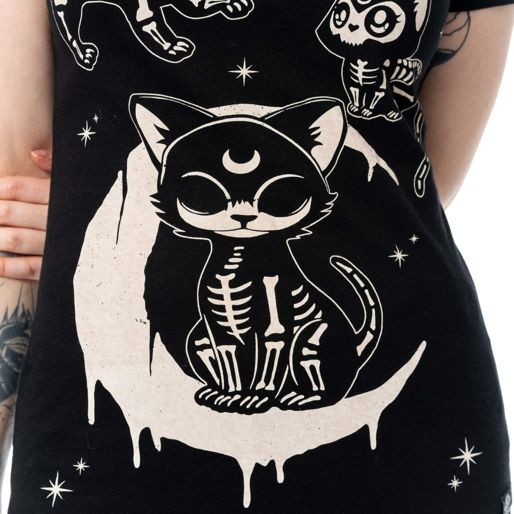 MOONLIGHT T SHIRT – BLACK