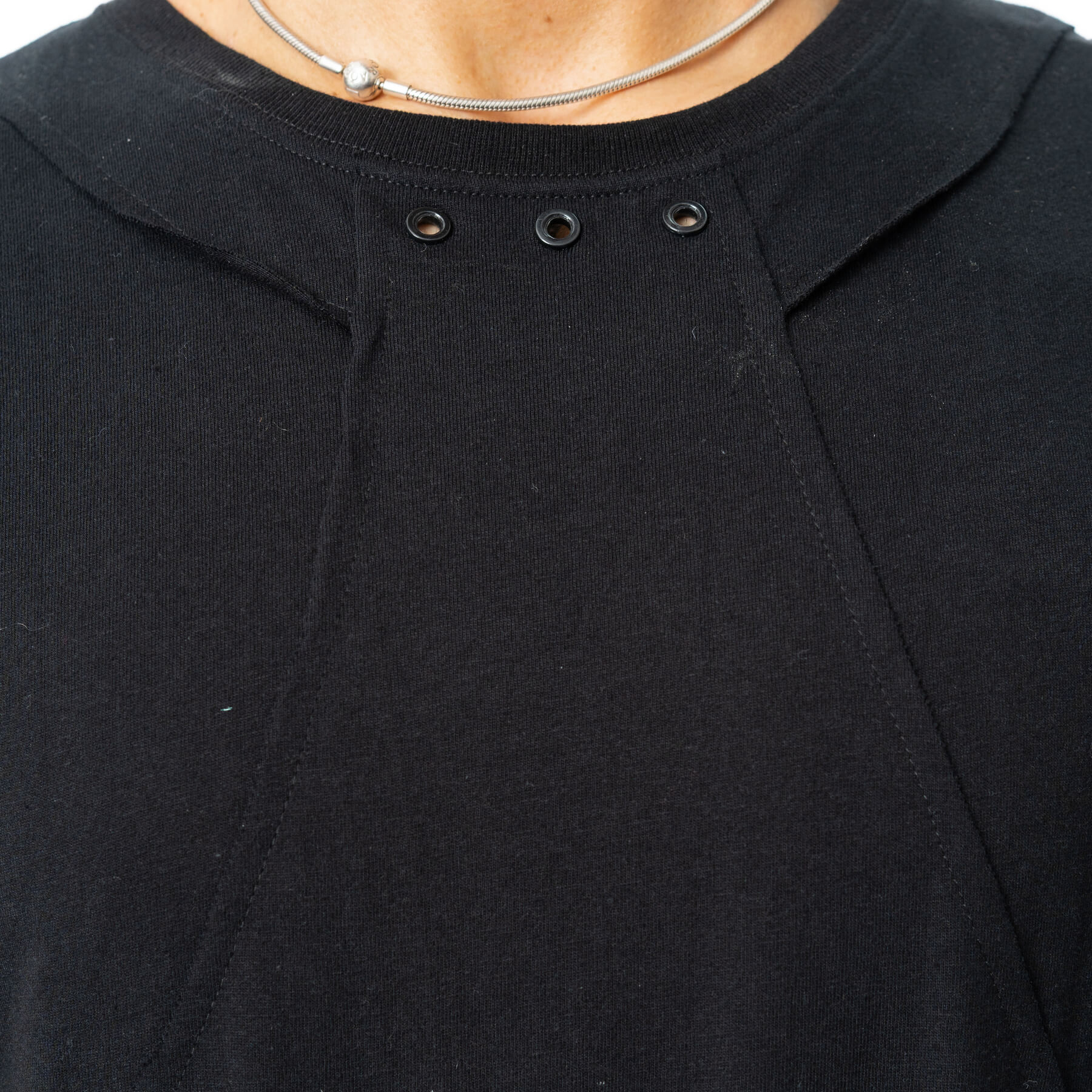 GLOOMTEK TOP – BLACK