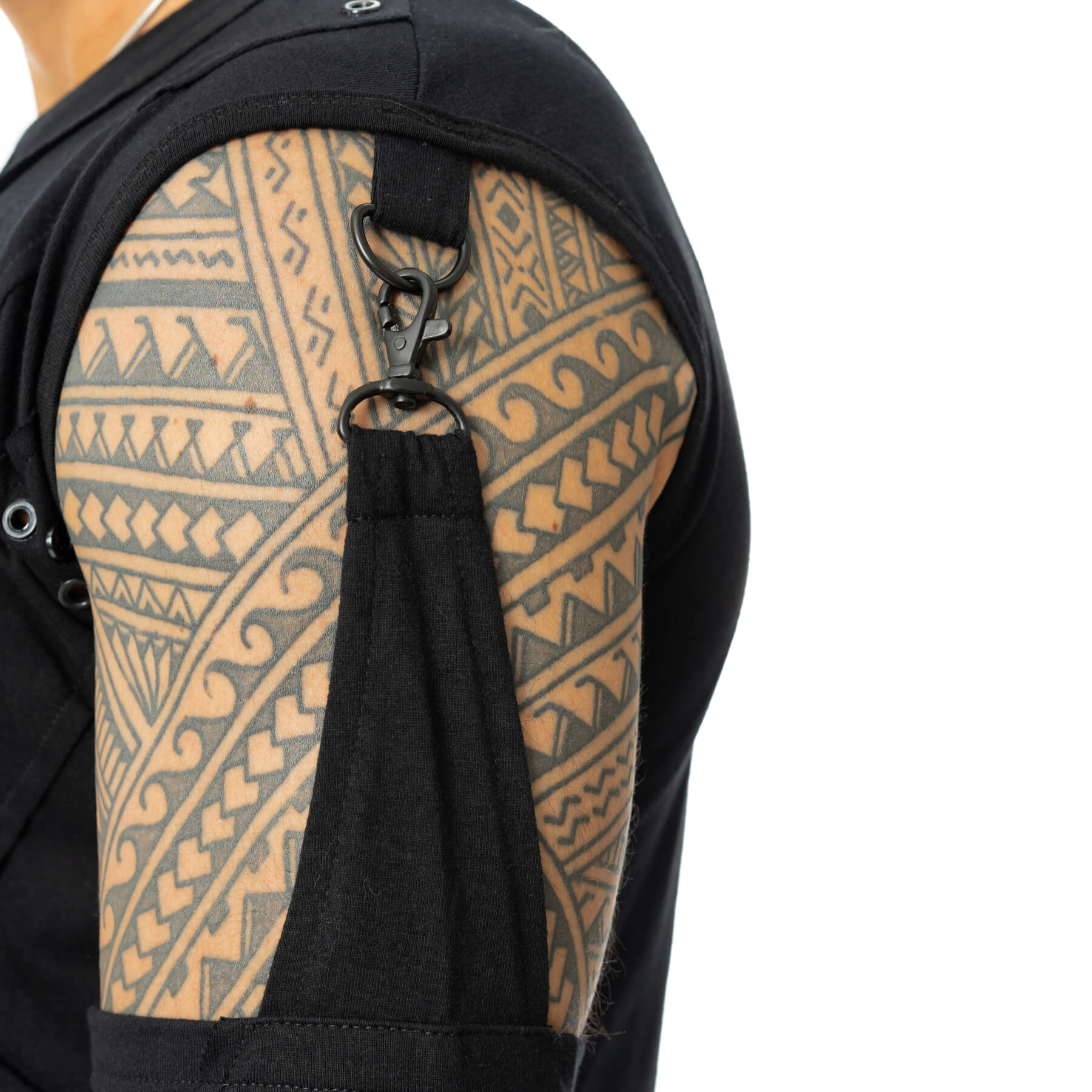 GLOOMTEK TOP – BLACK