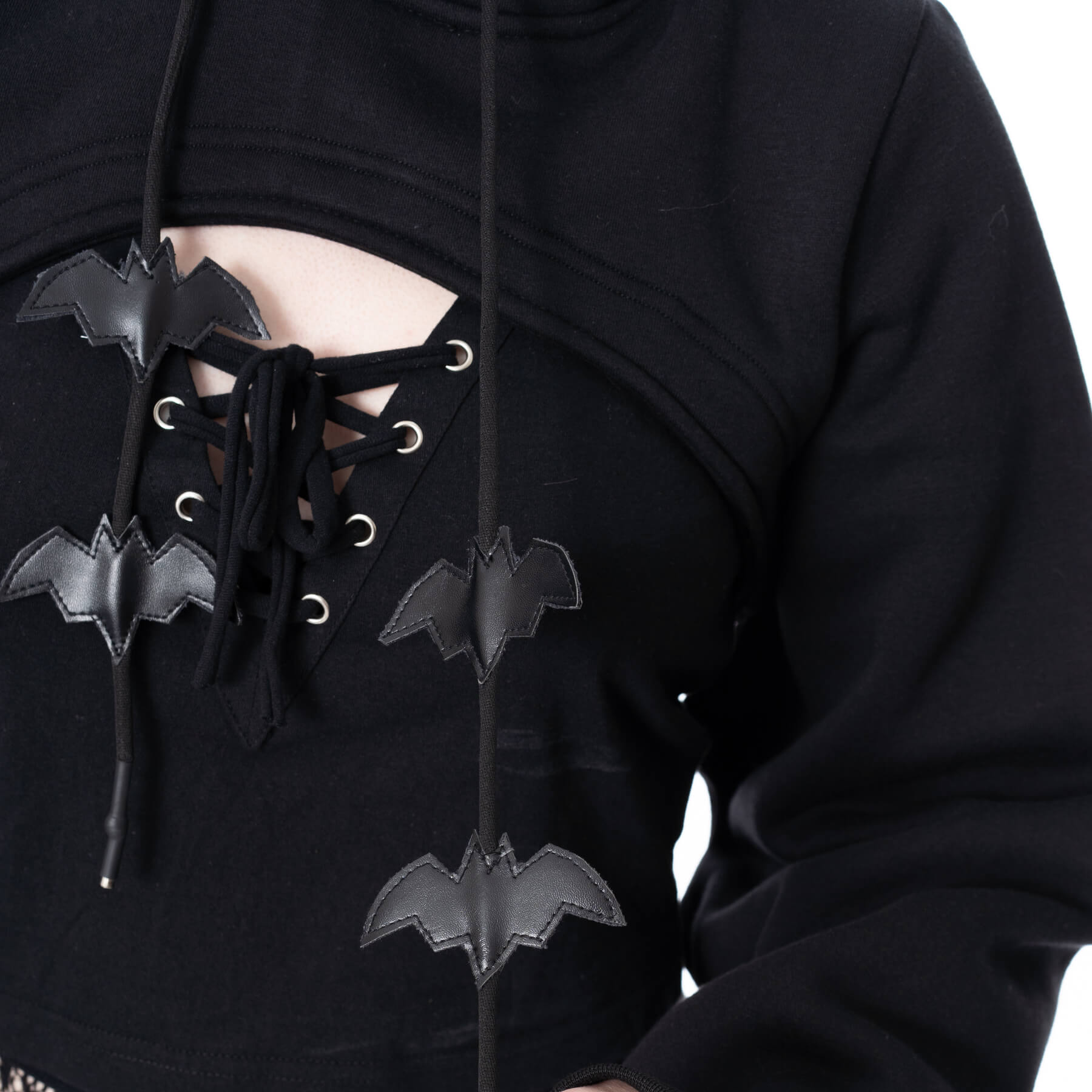 NYCTRA BOLERO HOOD – BLACK